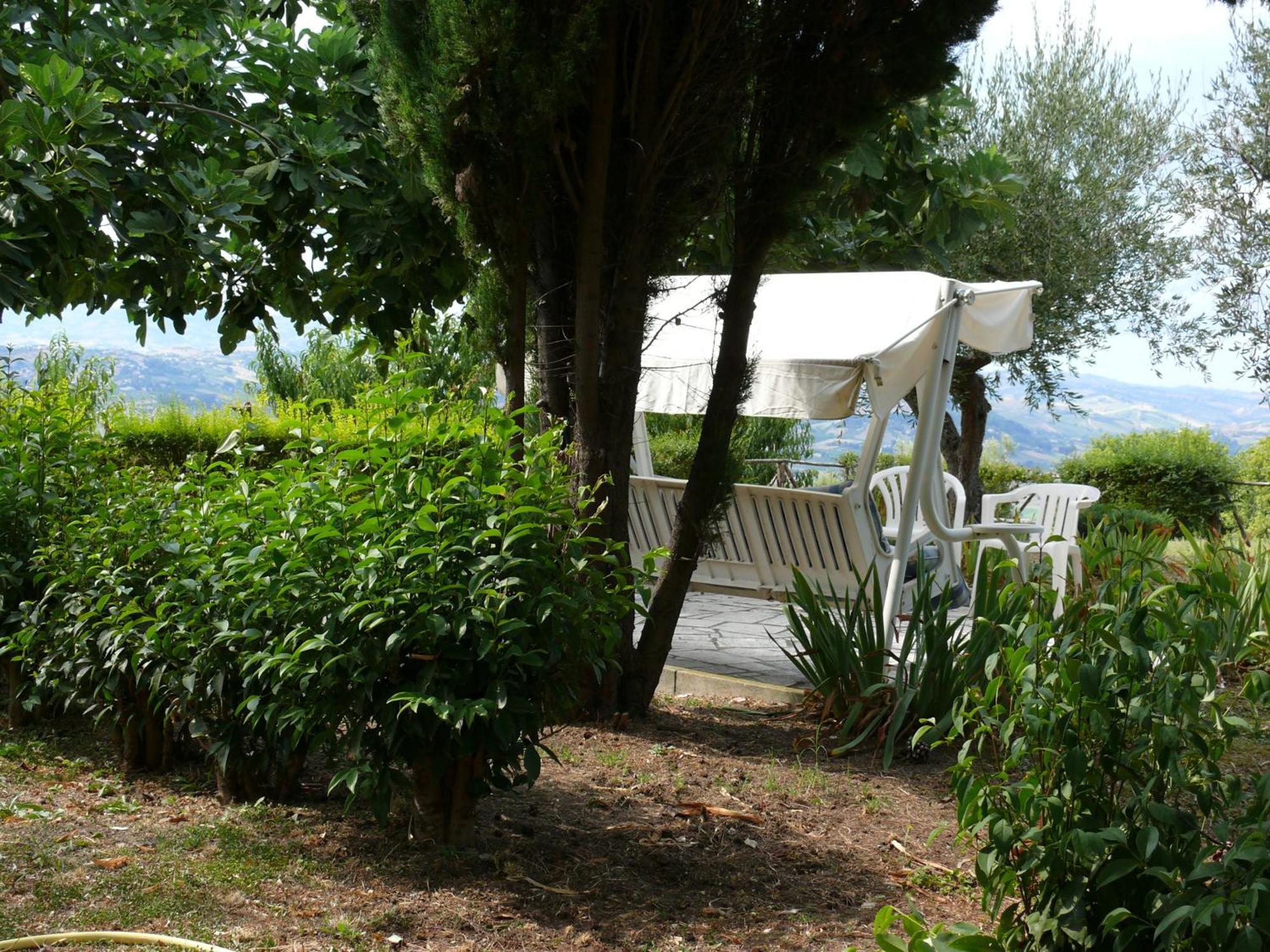 Bed&Breakfast Giardino Agritourist Controguerra Εξωτερικό φωτογραφία